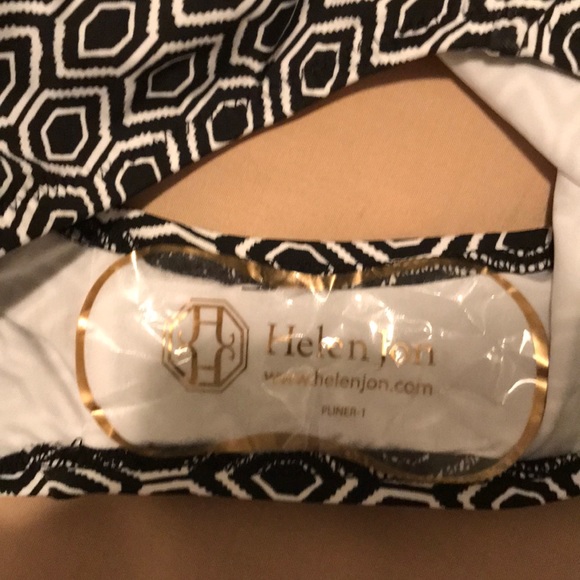 Helen Jon One Pice Size Small - Picture 5 of 5